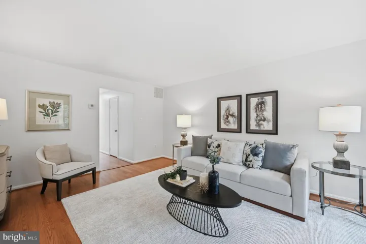7818 Byrds Nest Pass, Annandale, Virginia 22003