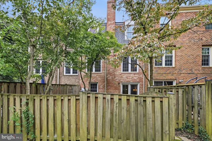 7818 Byrds Nest Pass, Annandale, Virginia 22003