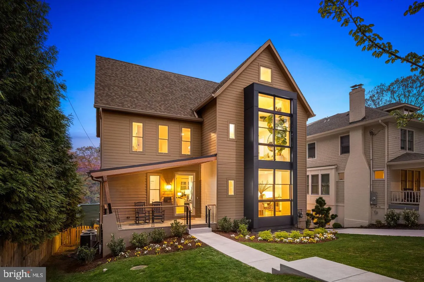 4892 MACARTHUR BOULEVARD, Washington, DC 20007