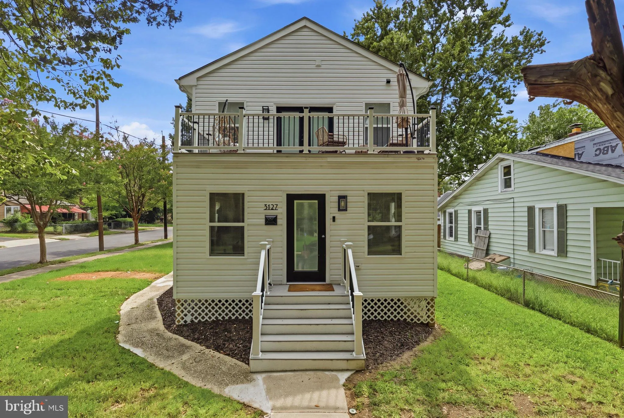 3127 G STREET, Washington, DC 20019