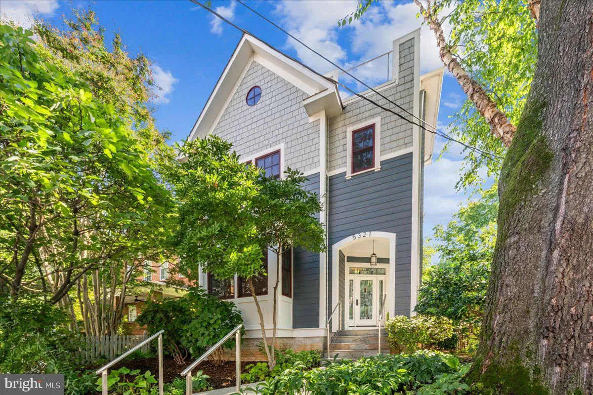 5321 43RD STREET, Washington, DC 20015