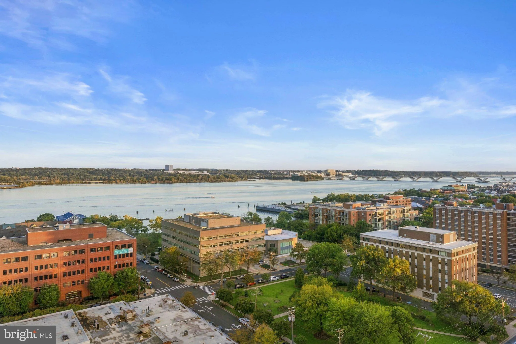 801 PITT STREET, Alexandria, VA 22314