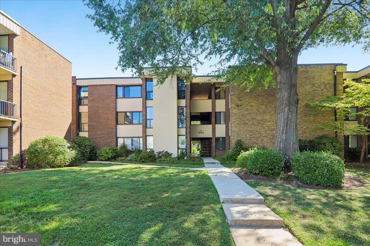9909 BLUNDON DRIVE, Silver Spring, MD 20902