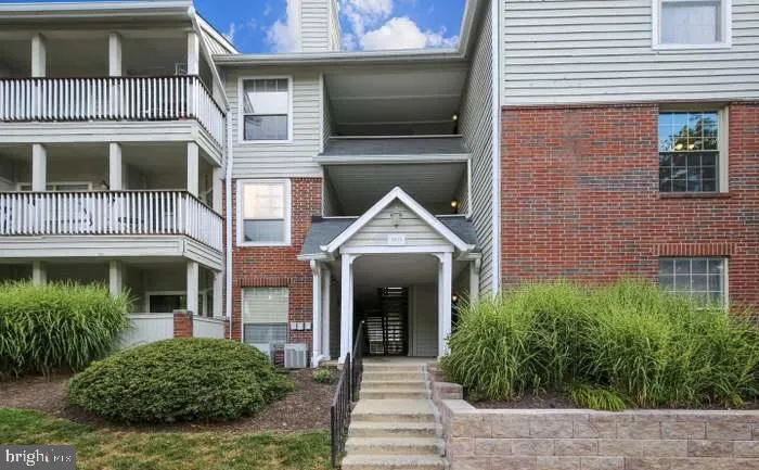 3921 PENDERVIEW DRIVE, Fairfax, VA 22033