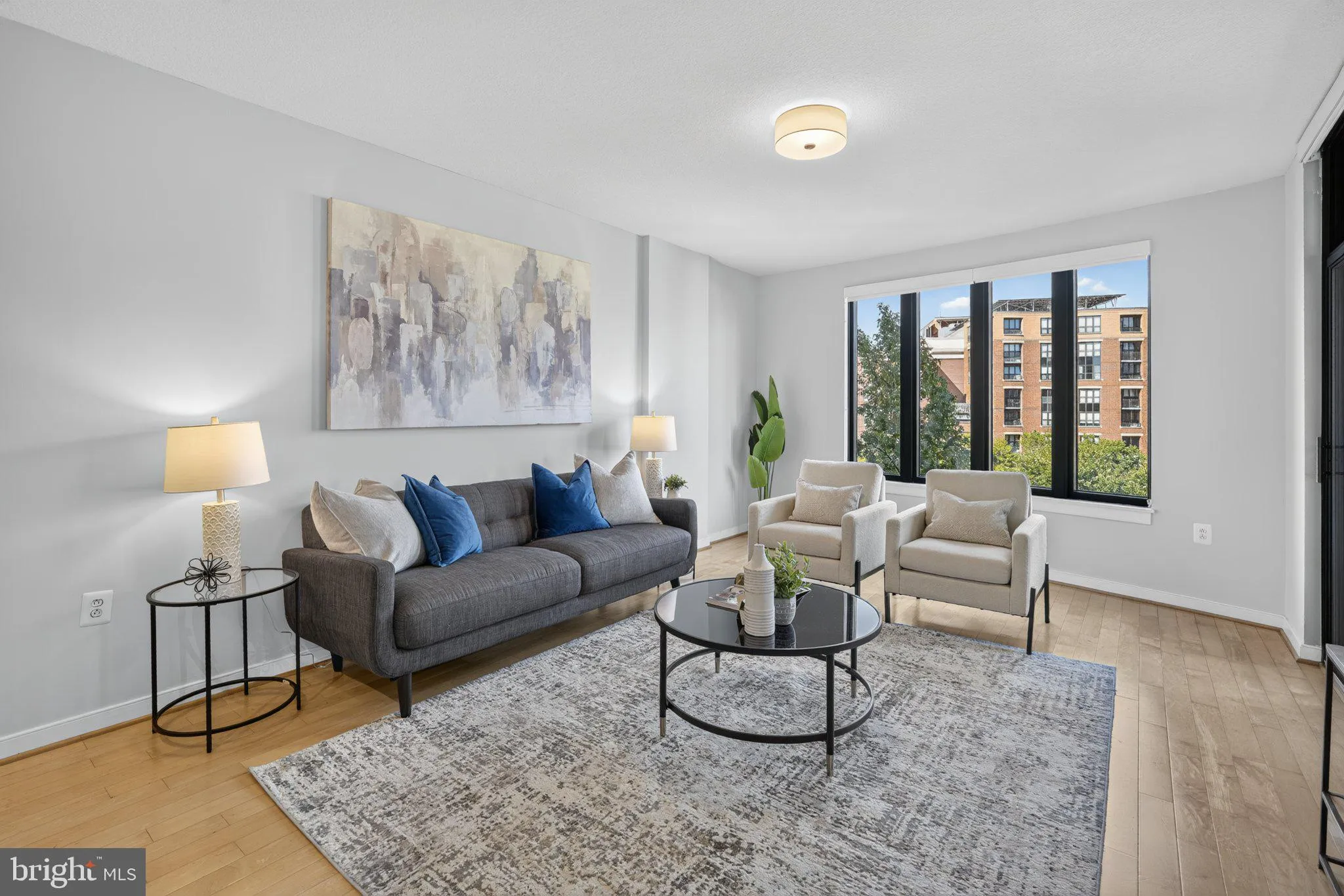 1010 MASSACHUSETTS AVENUE, Washington, DC 20001