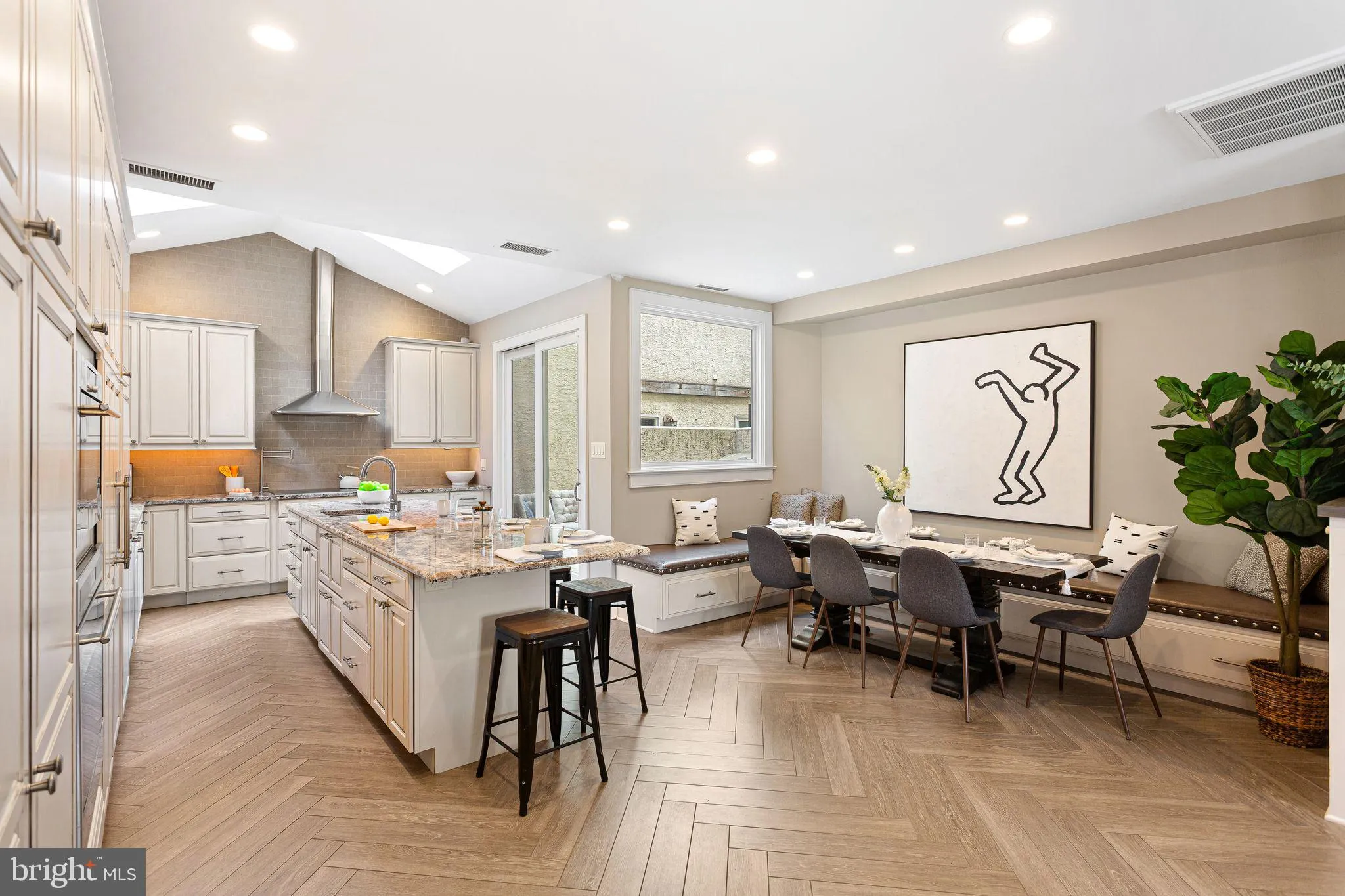 212 24TH STREET, Unit#2406, Philadelphia, Pennsylvania 19103 For Sale