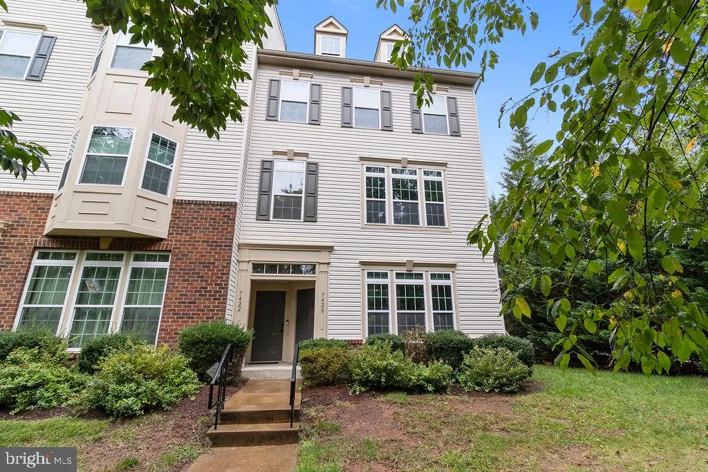 7420 BRUNSON CIRCLE, Gainesville, VA 20155