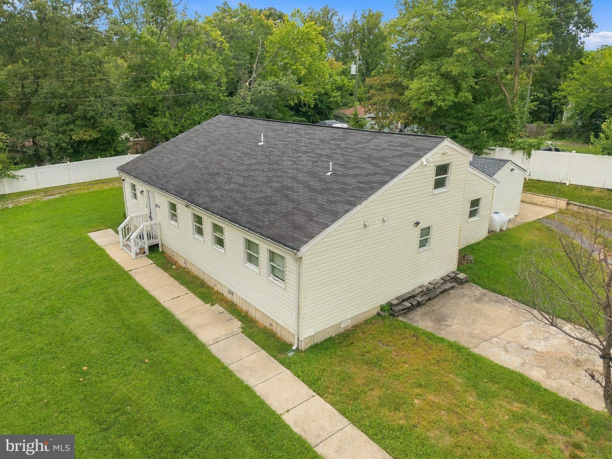 8200 LEGION DRIVE, Lorton, VA 22079