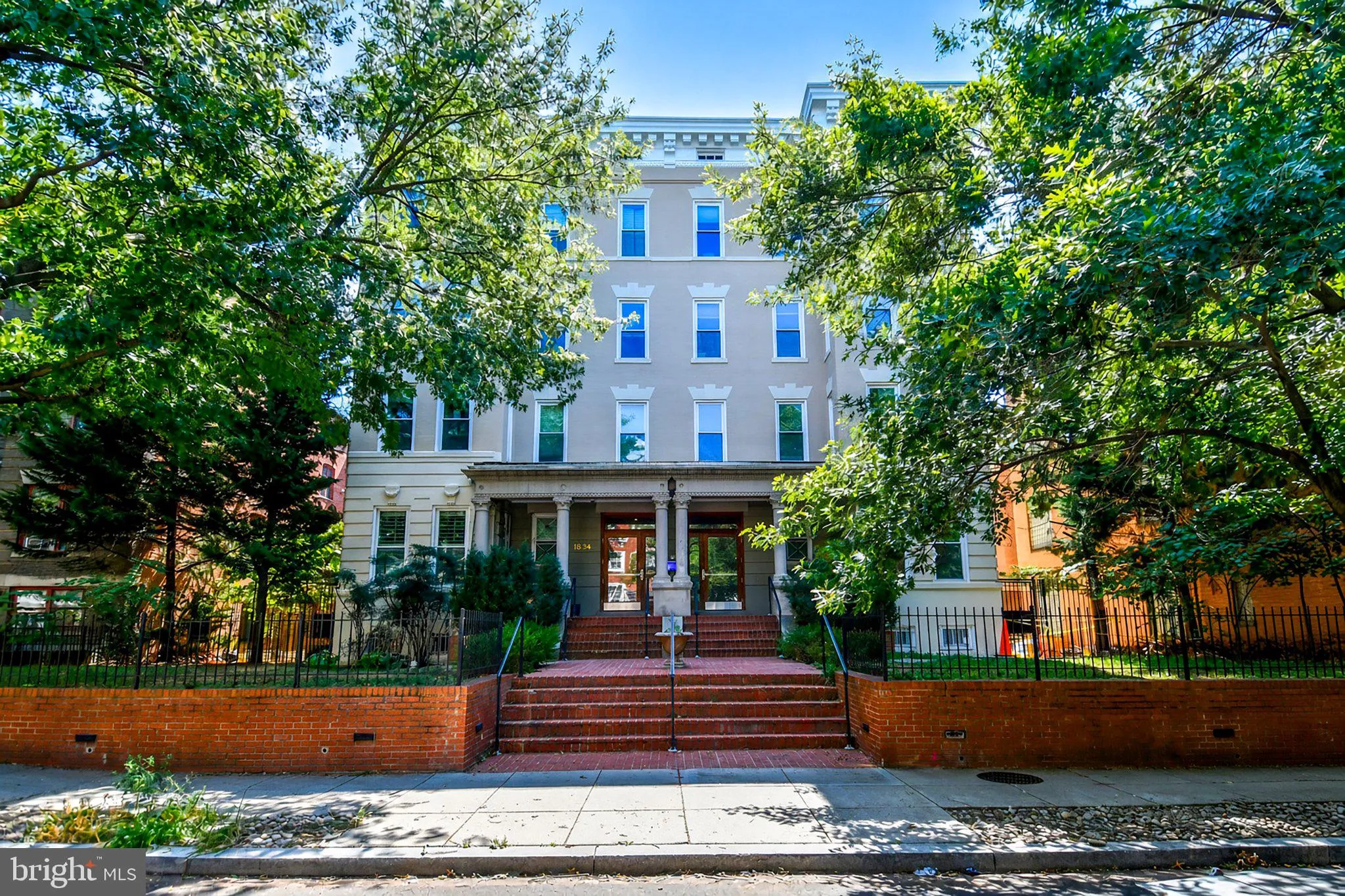 1324 EUCLID STREET, Washington, DC 20009