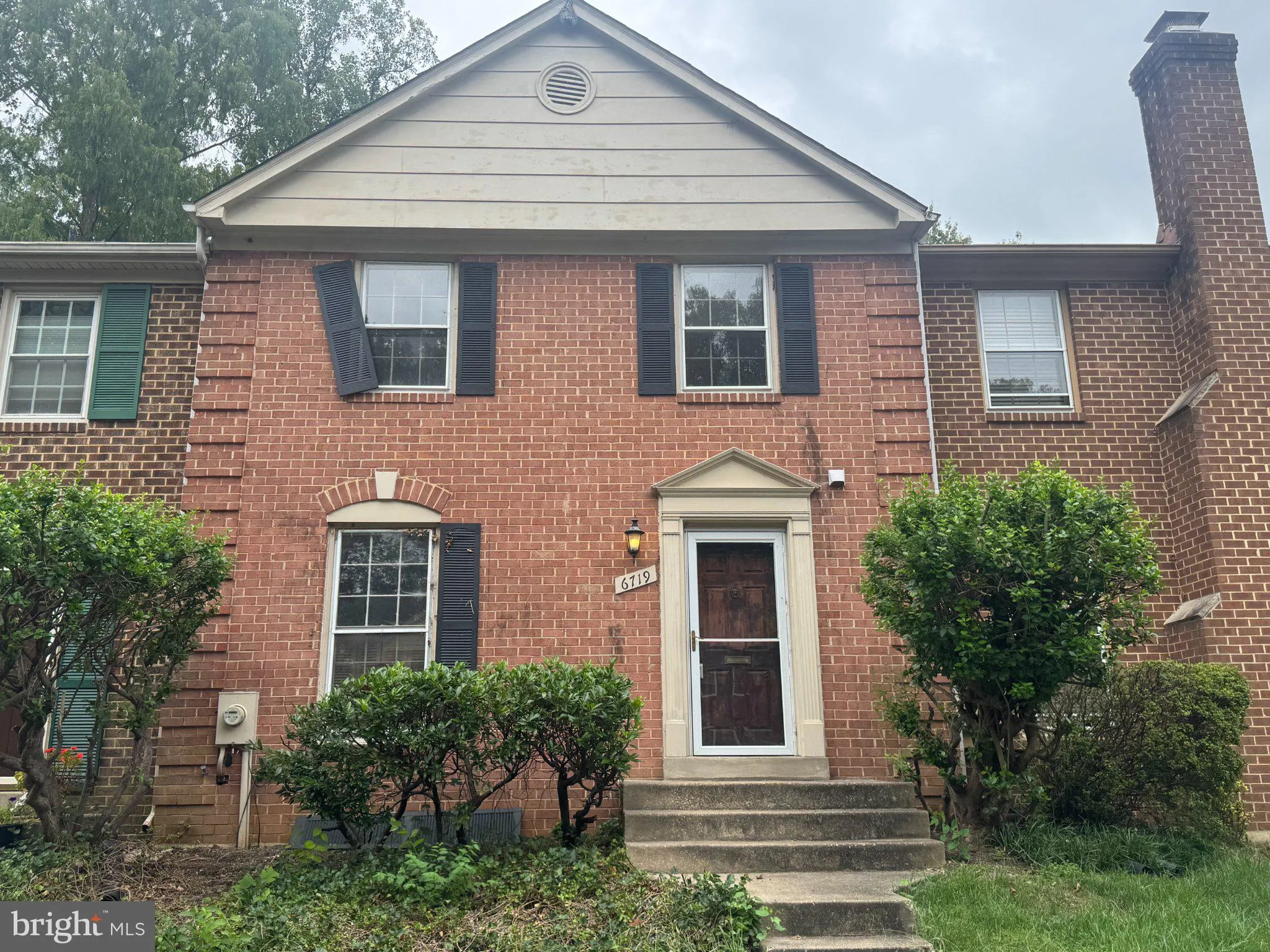 6719 SURREYWOOD LANE, Bethesda, MD 20817