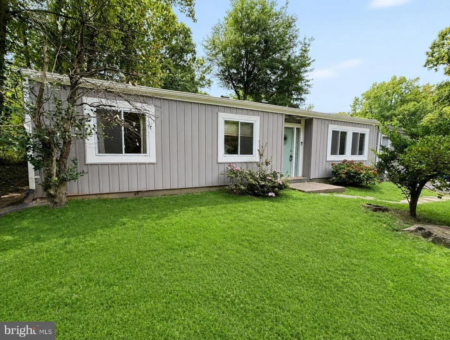 2215 SANIBEL DRIVE, Reston, VA 20191