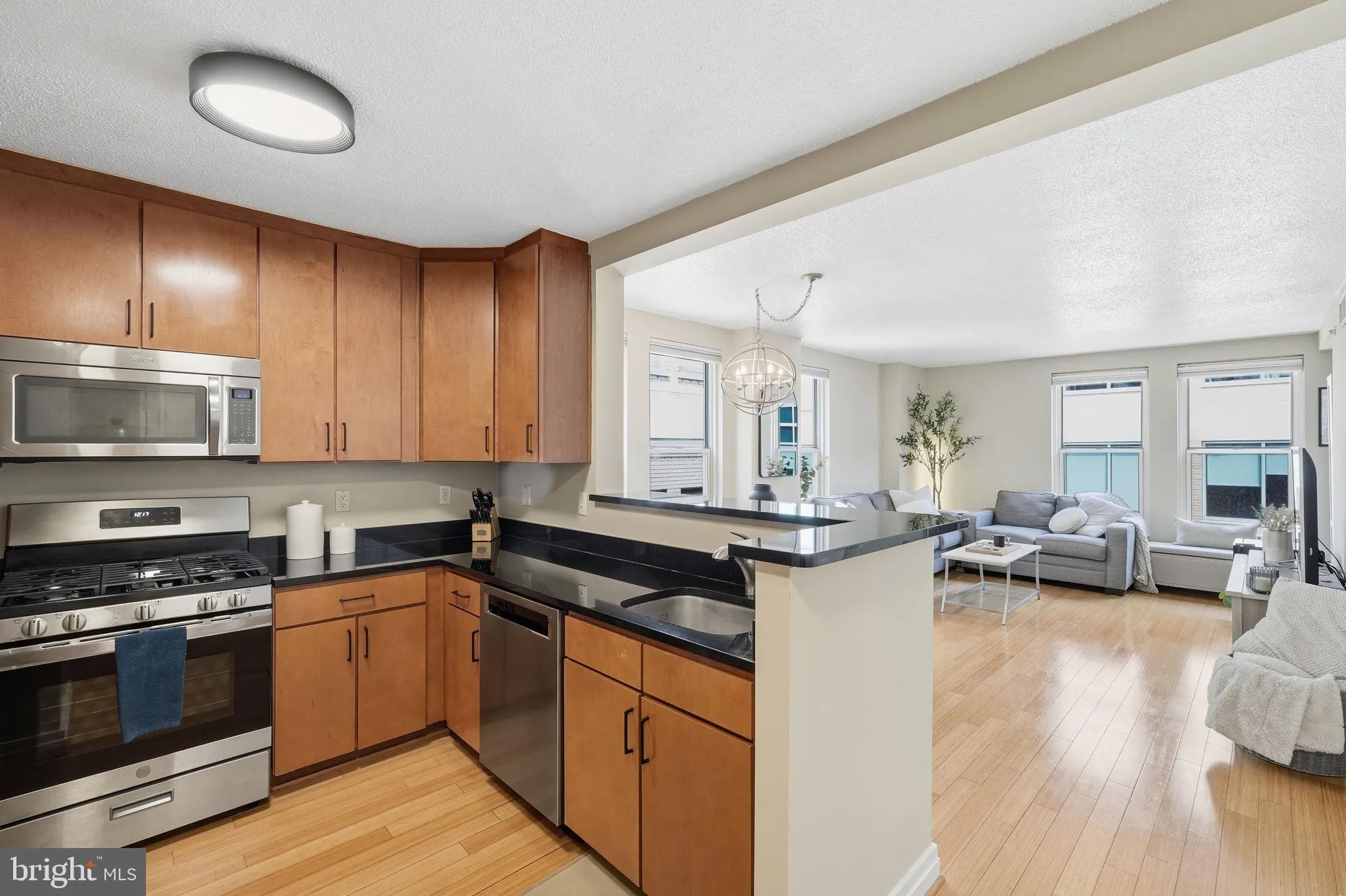 915 E STREET, Washington, DC 20004