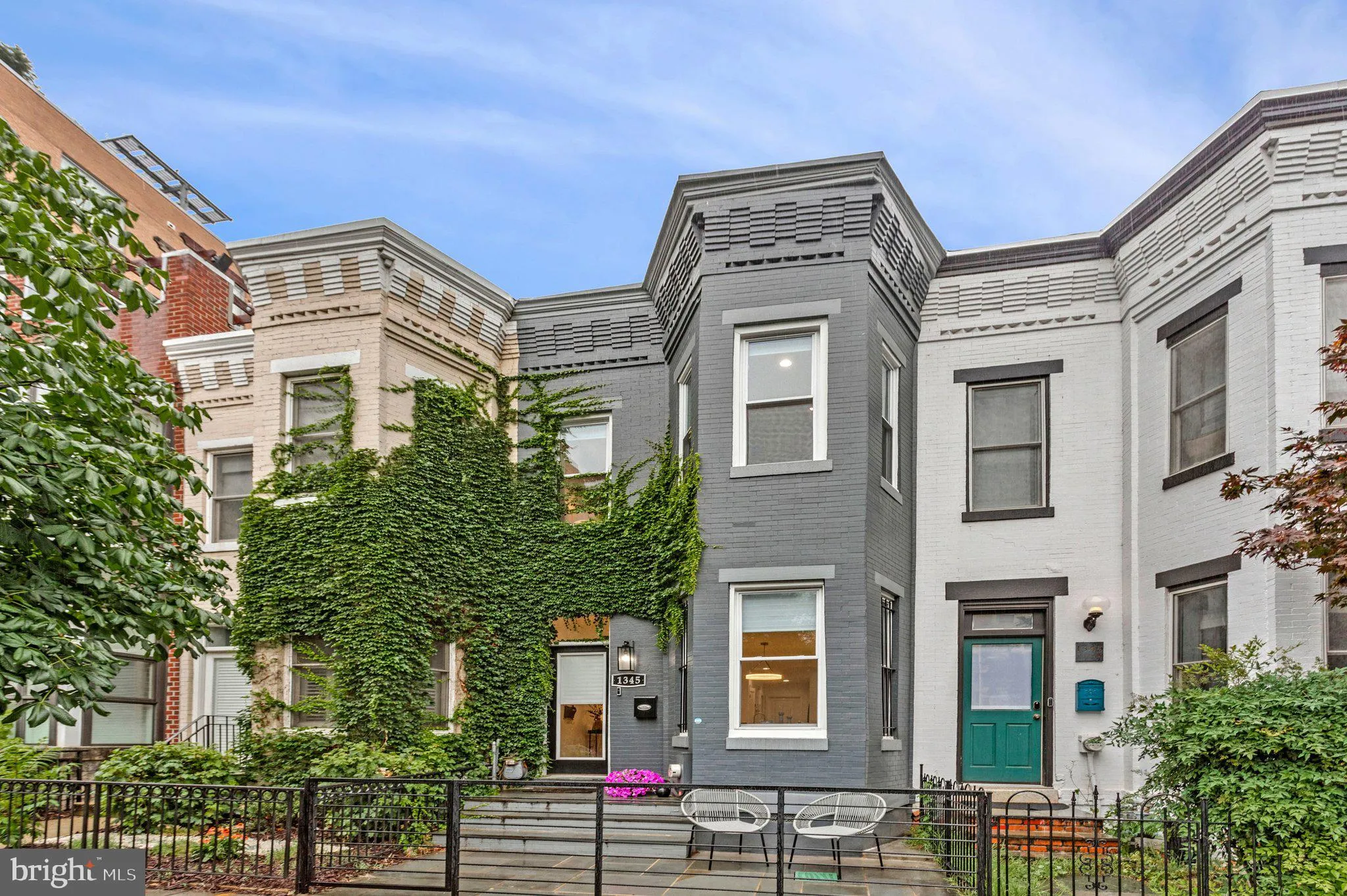 1345 V STREET, Washington, DC 20009