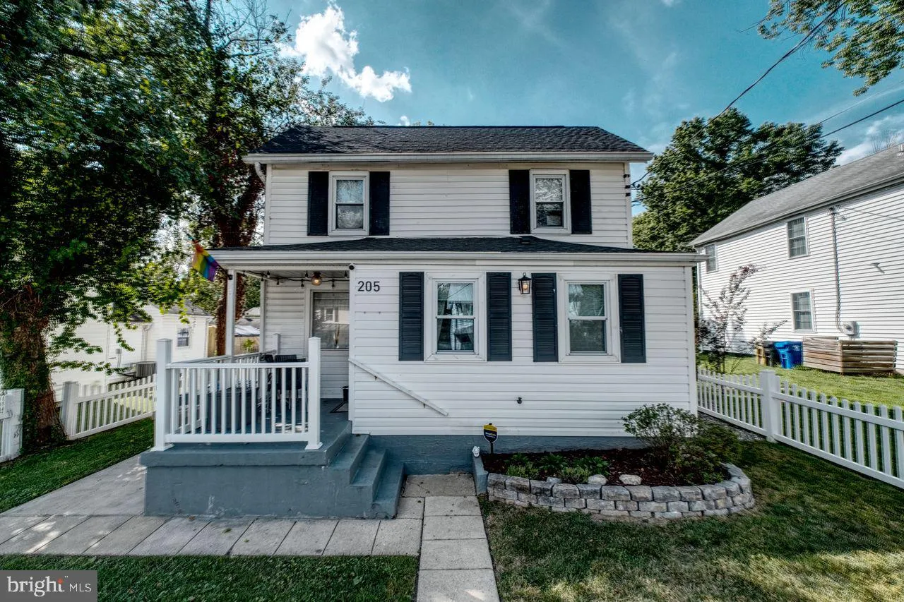 205 10TH STREET, Laurel, MD 20707