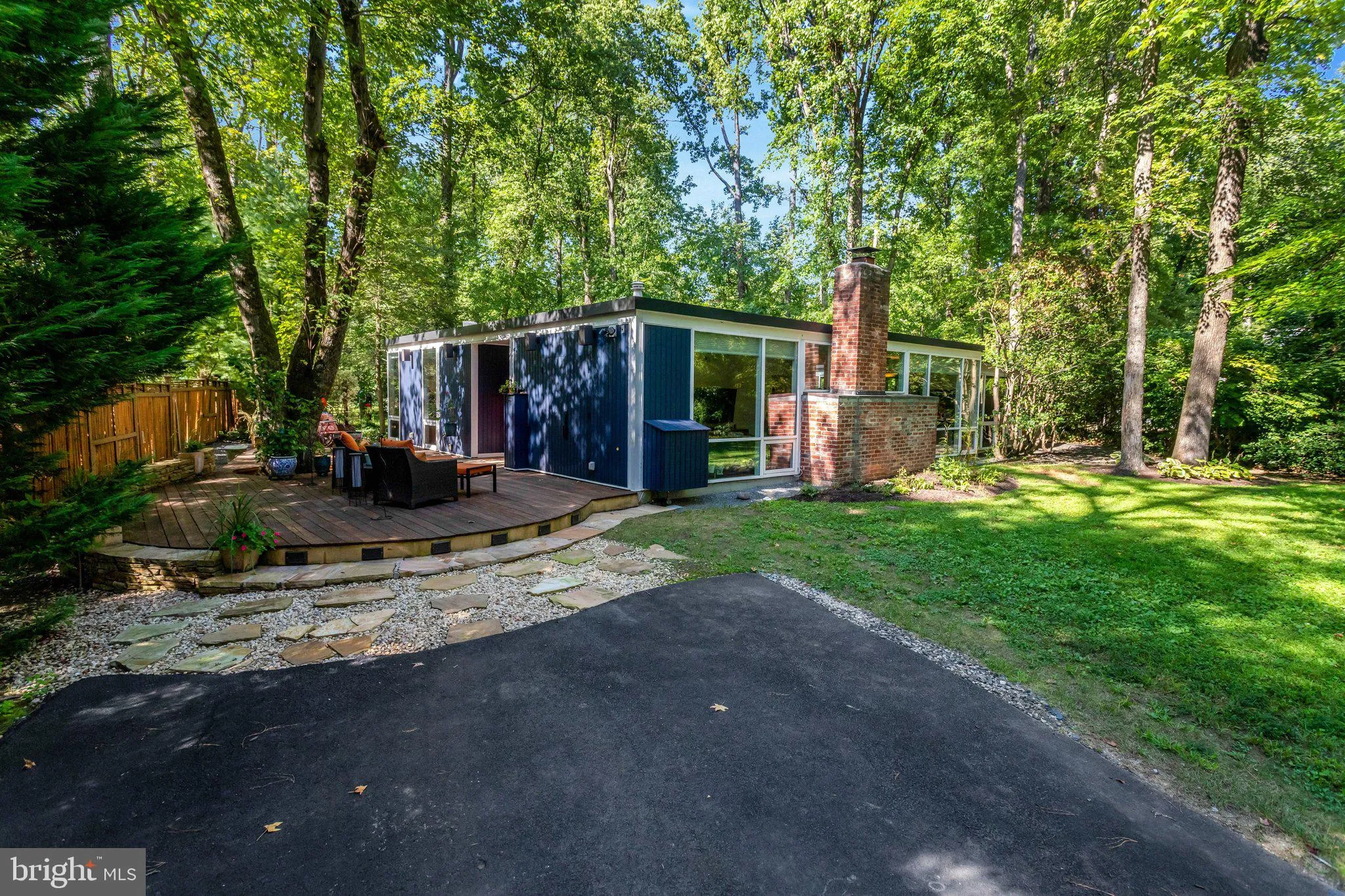 2412 BRENTWOOD PLACE, Alexandria, VA 22306