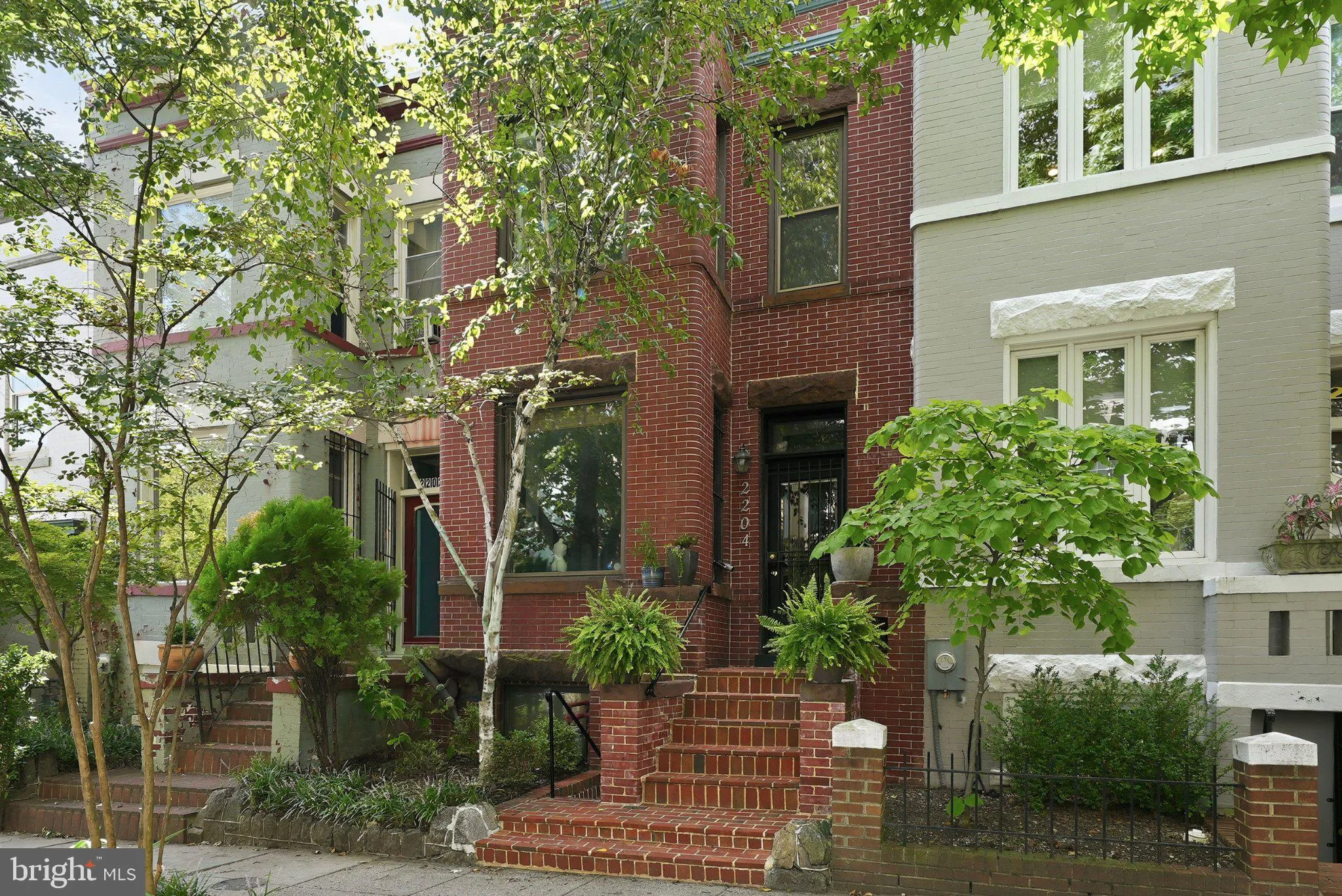 2204 FLAGLER PLACE, Washington, DC 20001
