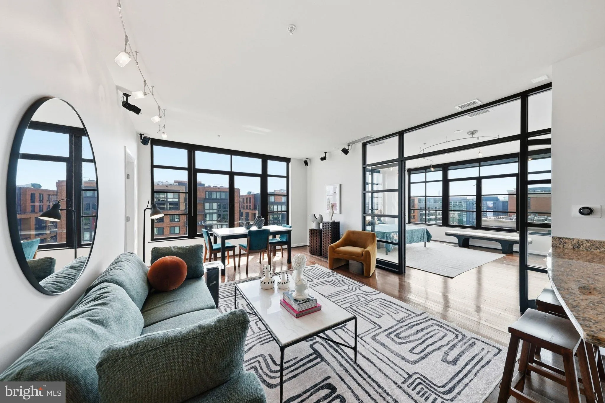 437 NEW YORK AVENUE, Washington, DC 20001