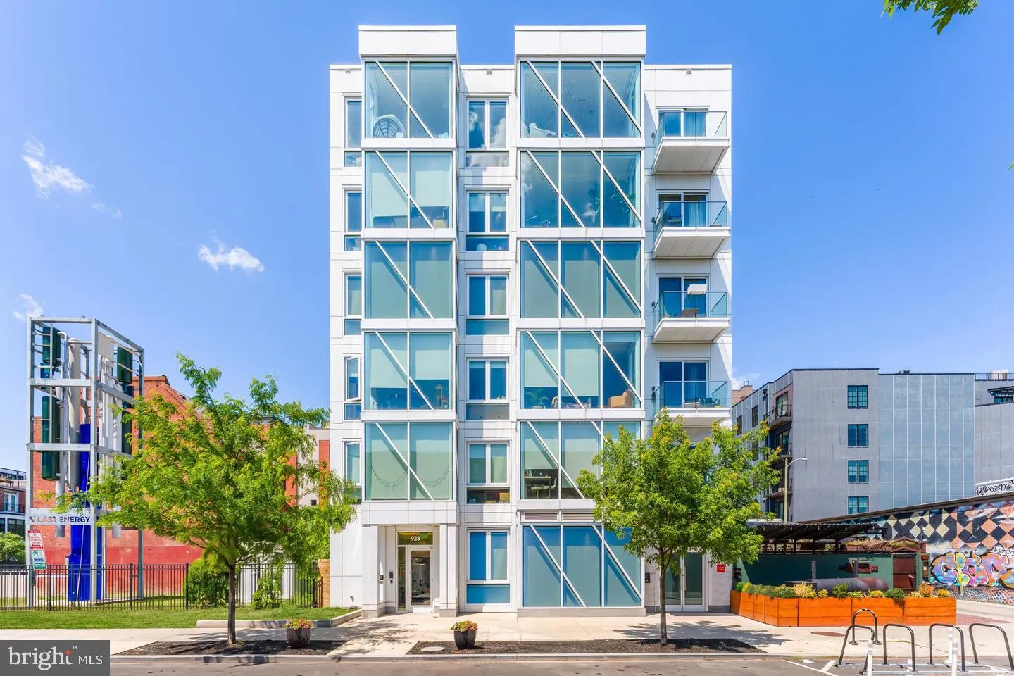 923 V STREET, Washington, DC 20001