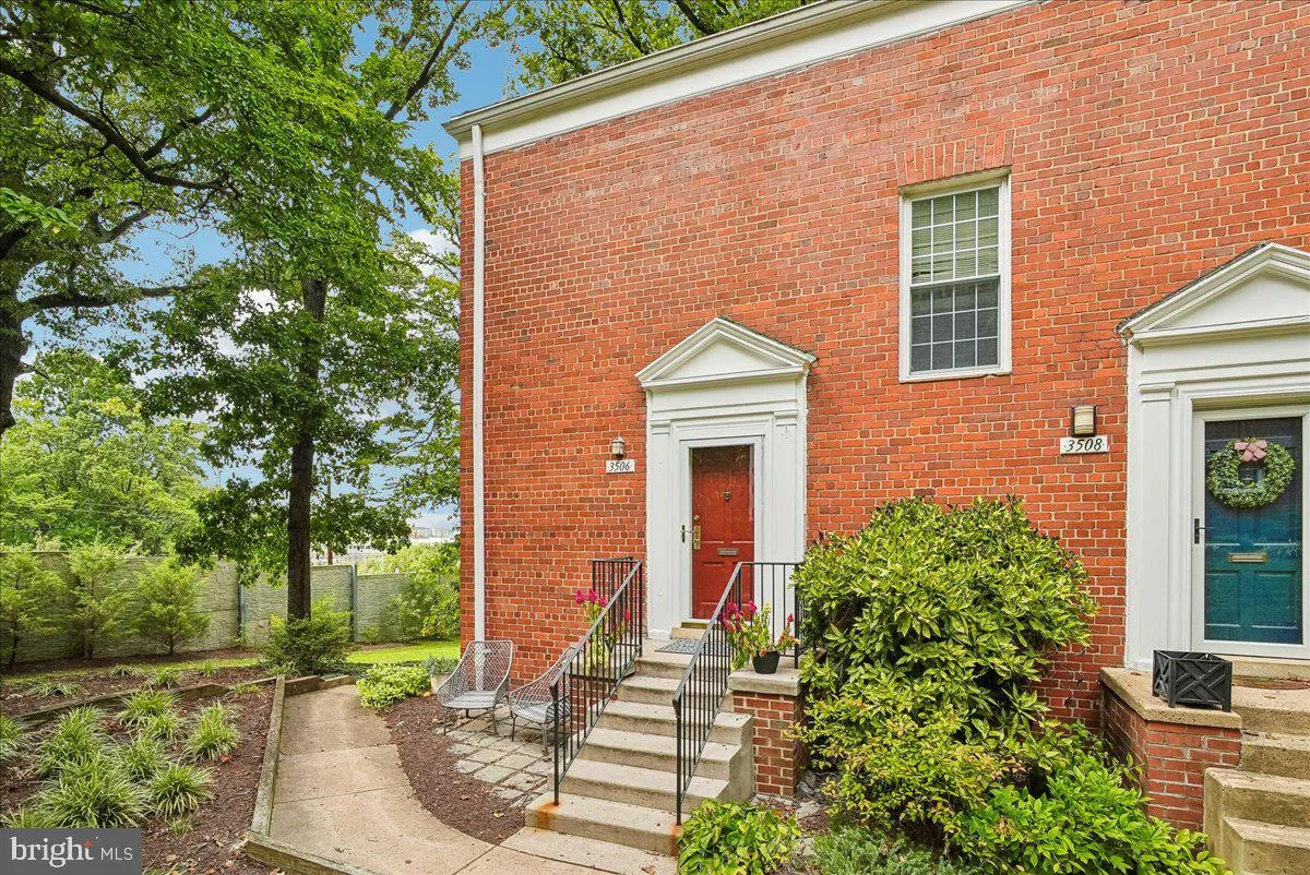 3506 MARTHA CUSTIS DRIVE, Alexandria, VA 22302