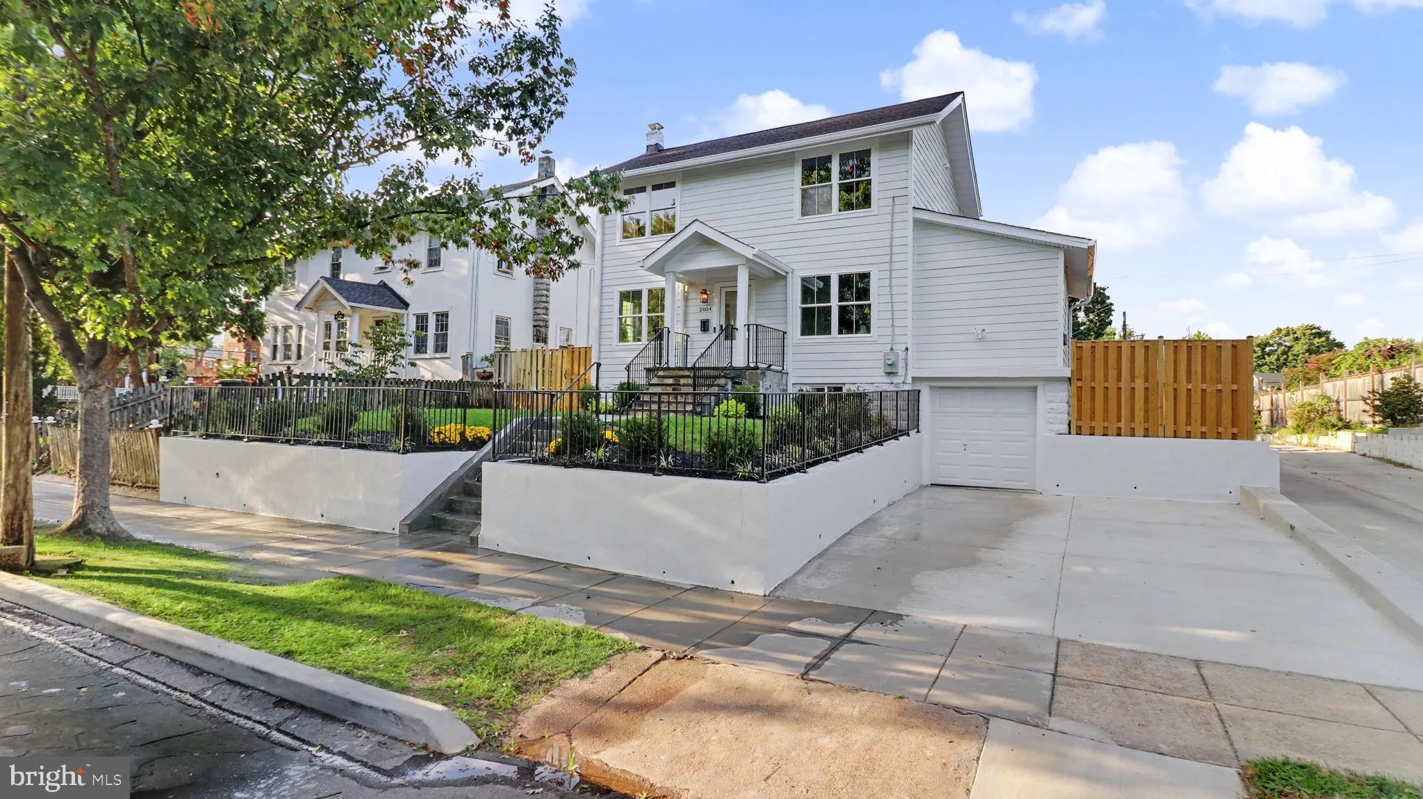 2004 PERRY STREET, Washington, DC 20018