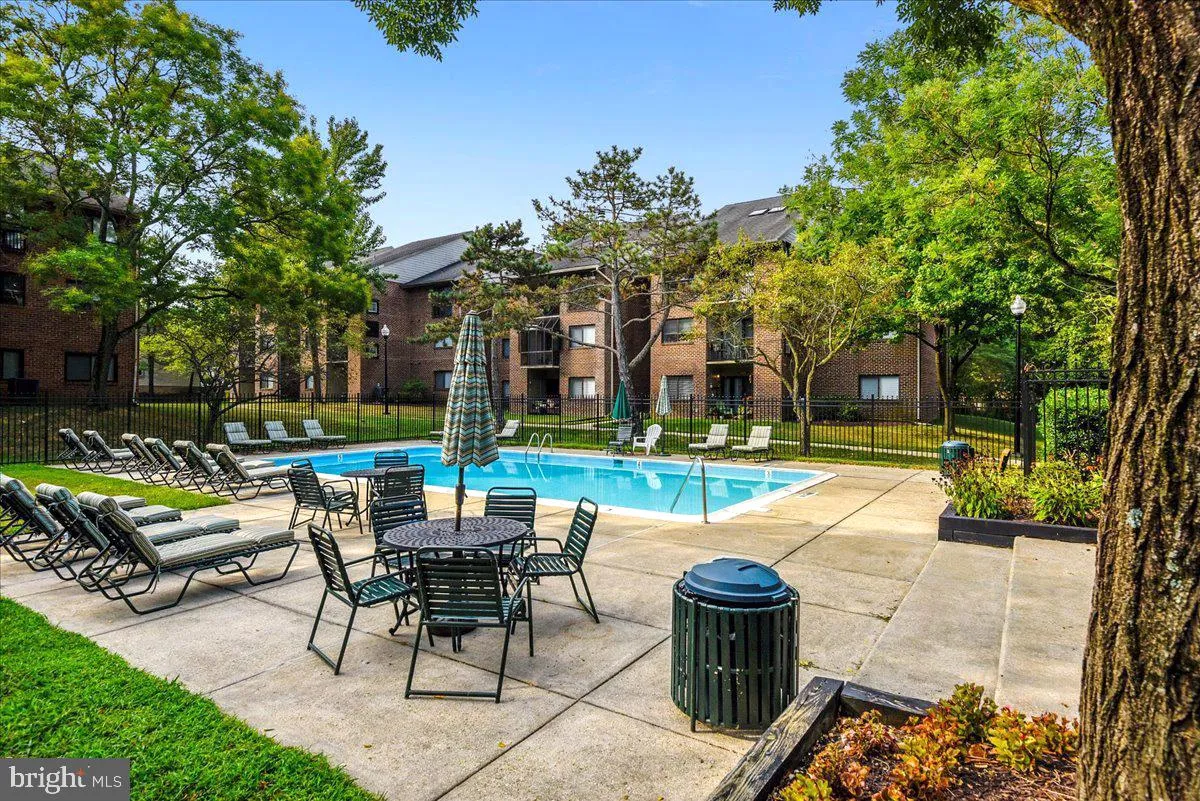 300 HILLTOP LANE, Annapolis, MD 21403