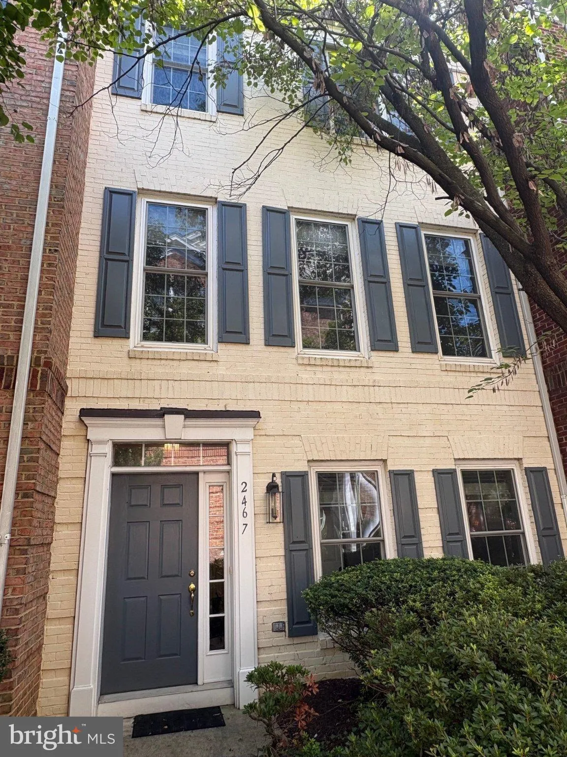 2467 HUNTINGTON PARK DRIVE, Alexandria, VA 22303