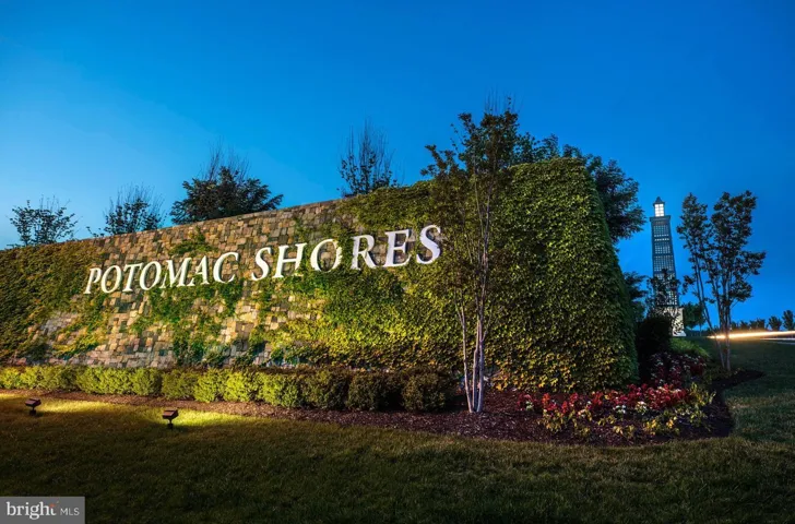 1476 Meadowlark Glen Rd, Dumfries, Virginia 22026