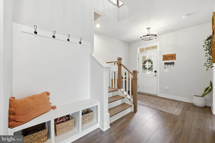 1476 Meadowlark Glen Rd, Dumfries, Virginia 22026