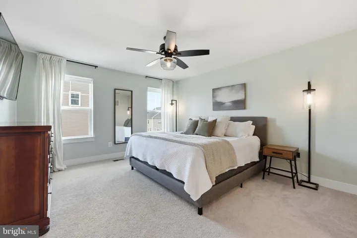 1476 Meadowlark Glen Rd, Dumfries, Virginia 22026