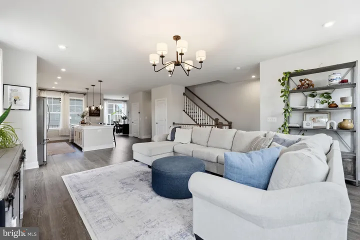 1476 Meadowlark Glen Rd, Dumfries, Virginia 22026
