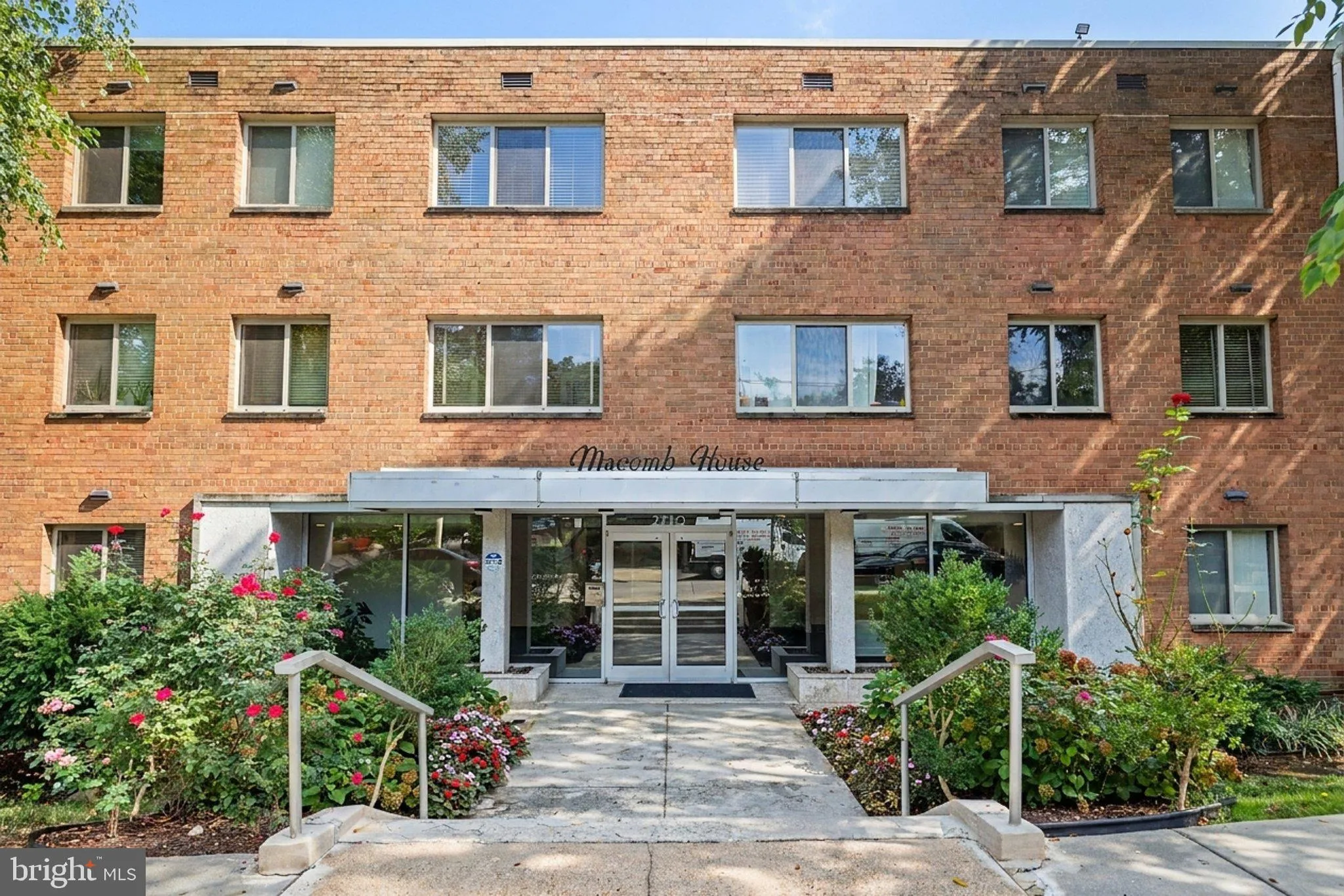 2710 MACOMB STREET, Washington, DC 20008