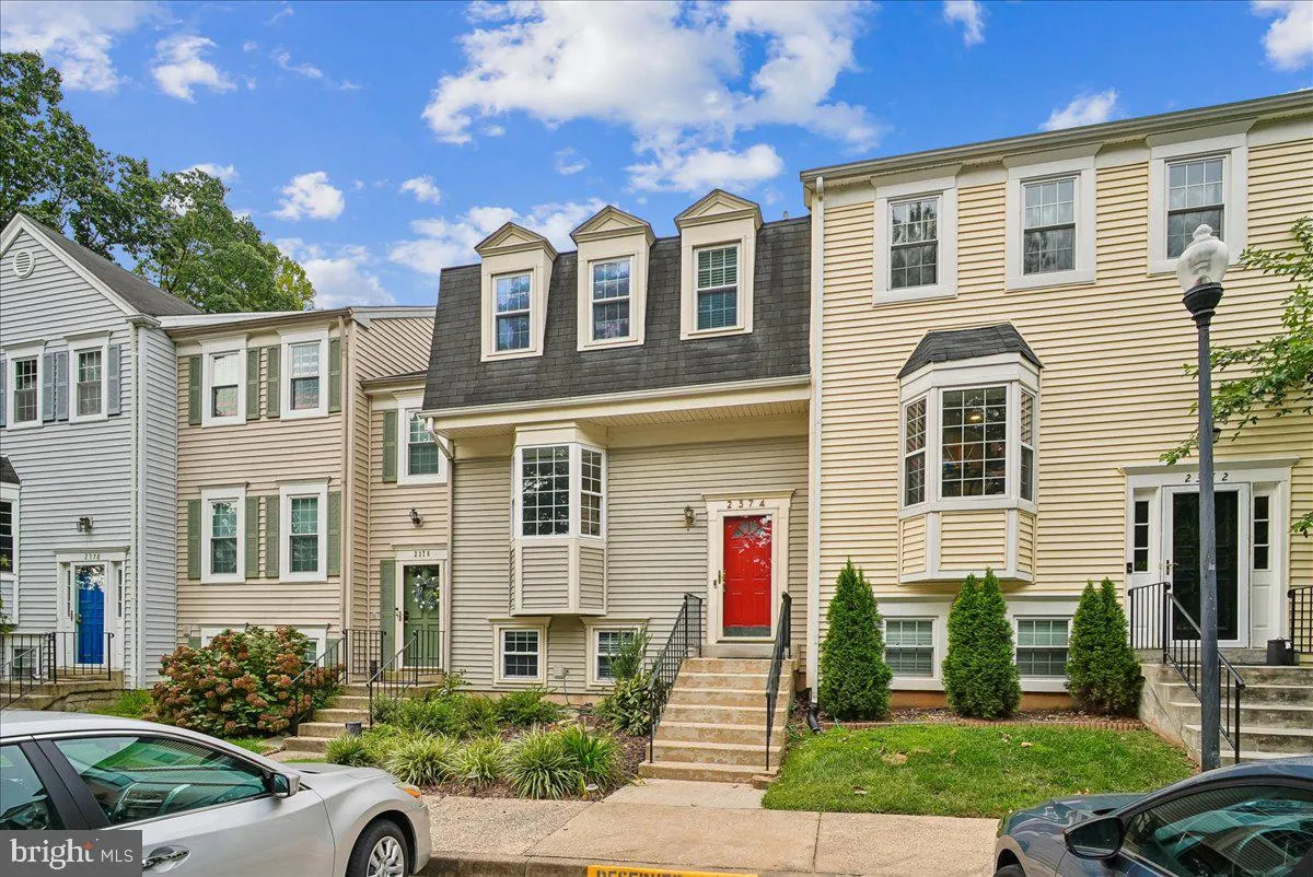 2374 BRANLEIGH PARK COURT, Reston, VA 20191