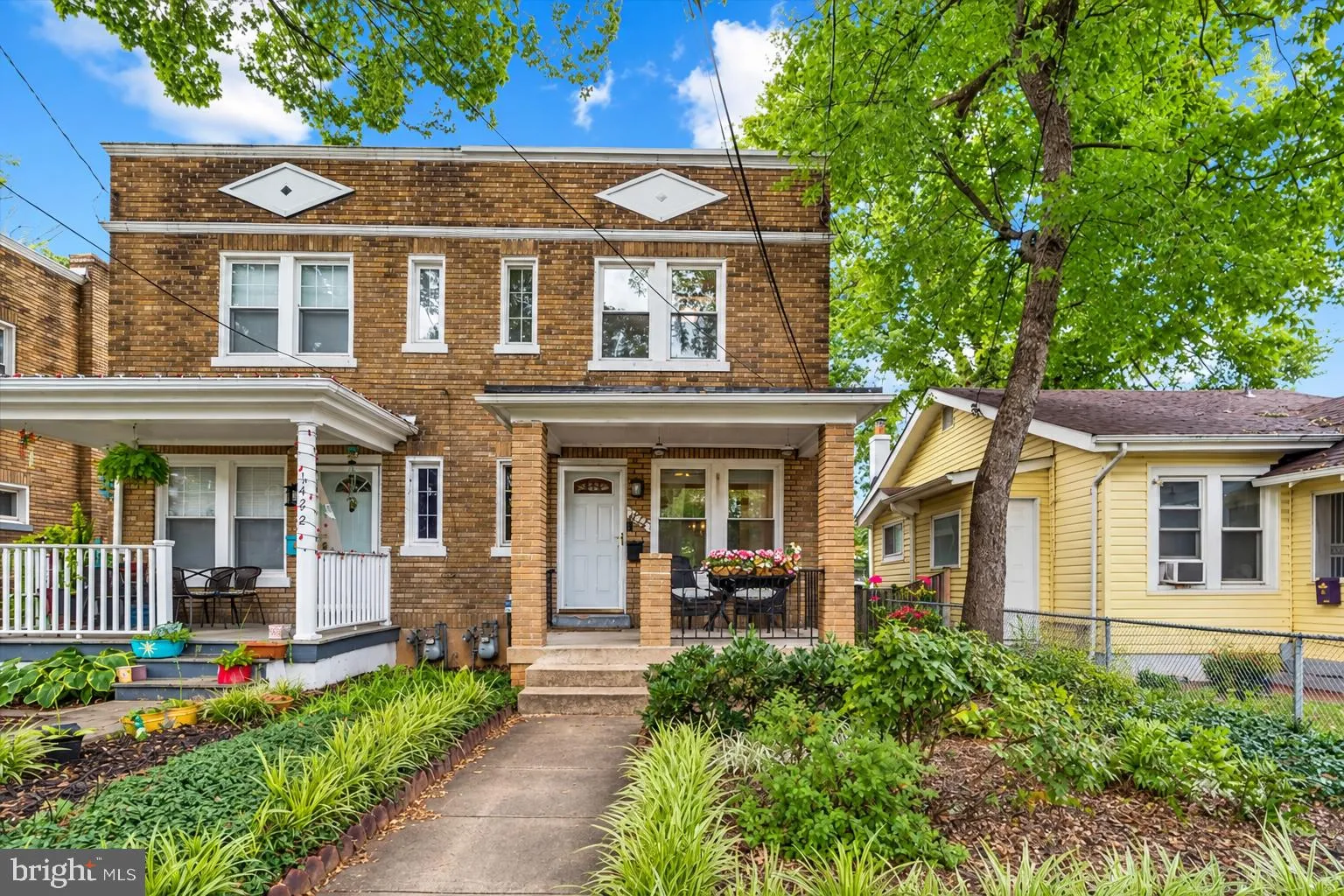1424 KEARNY STREET, Washington, DC 20017