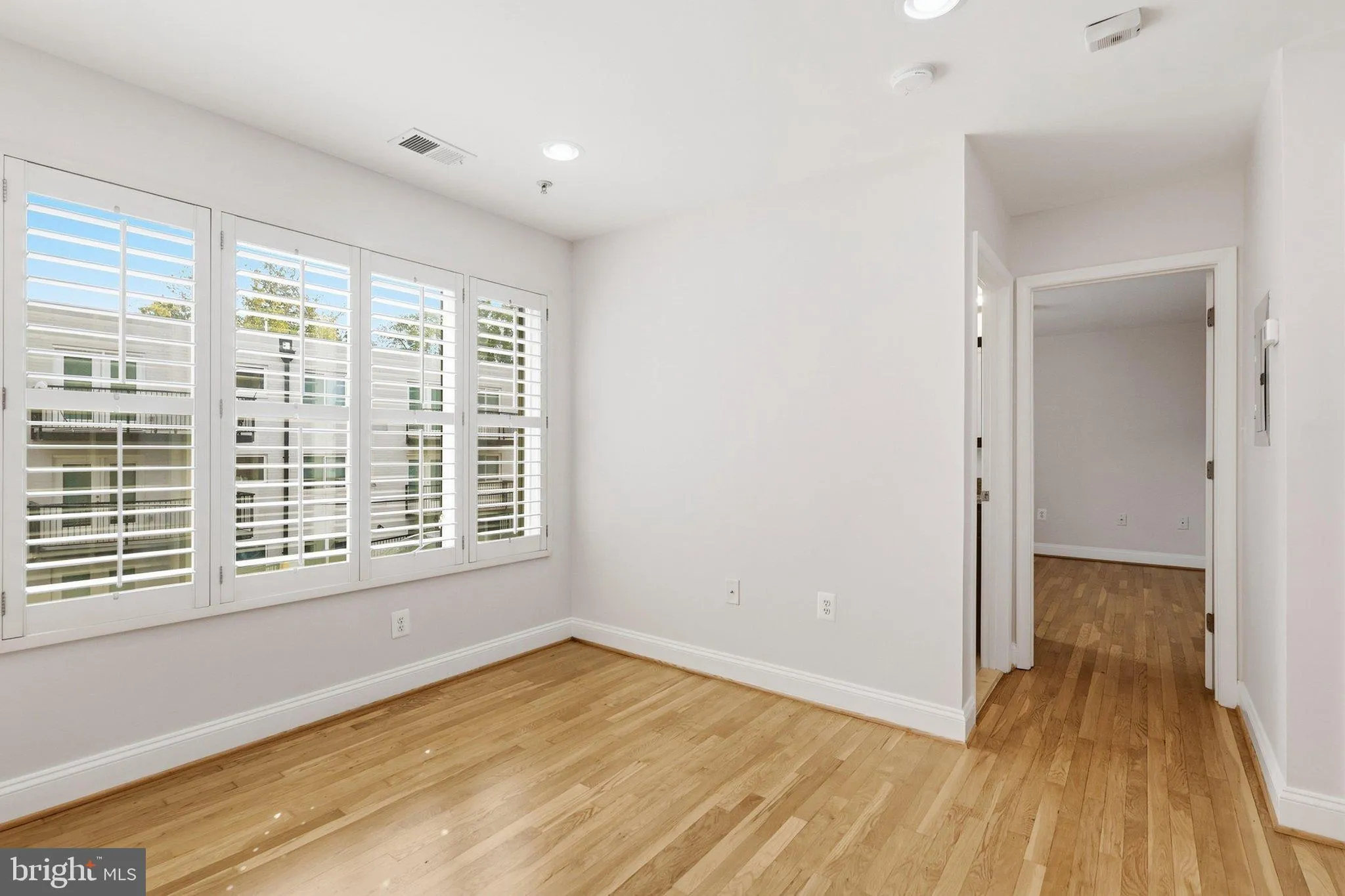804 TAYLOR STREET, Washington, DC 20011