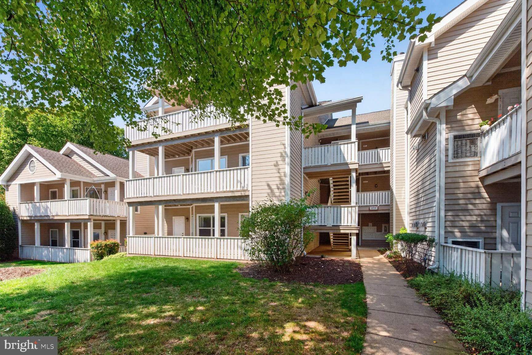 14314 CLIMBING ROSE, Centreville, VA 20121
