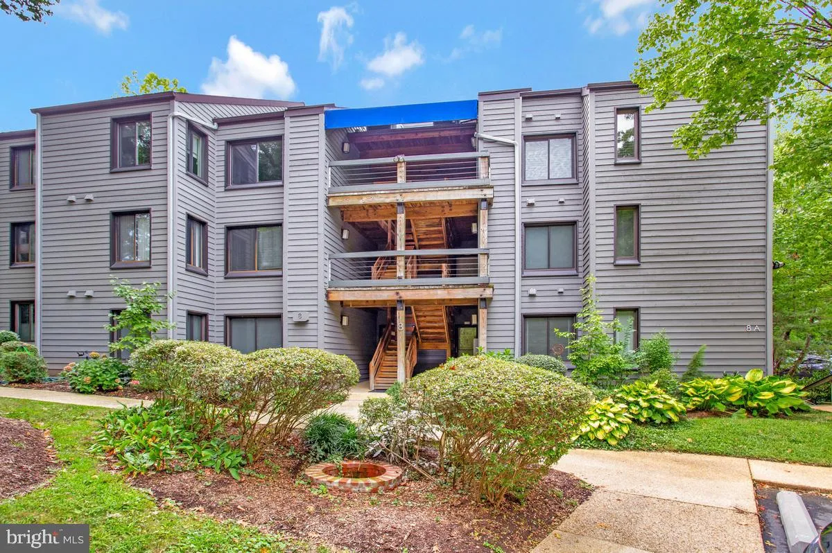 8 SPA CREEK LNDG, Annapolis, MD 21403