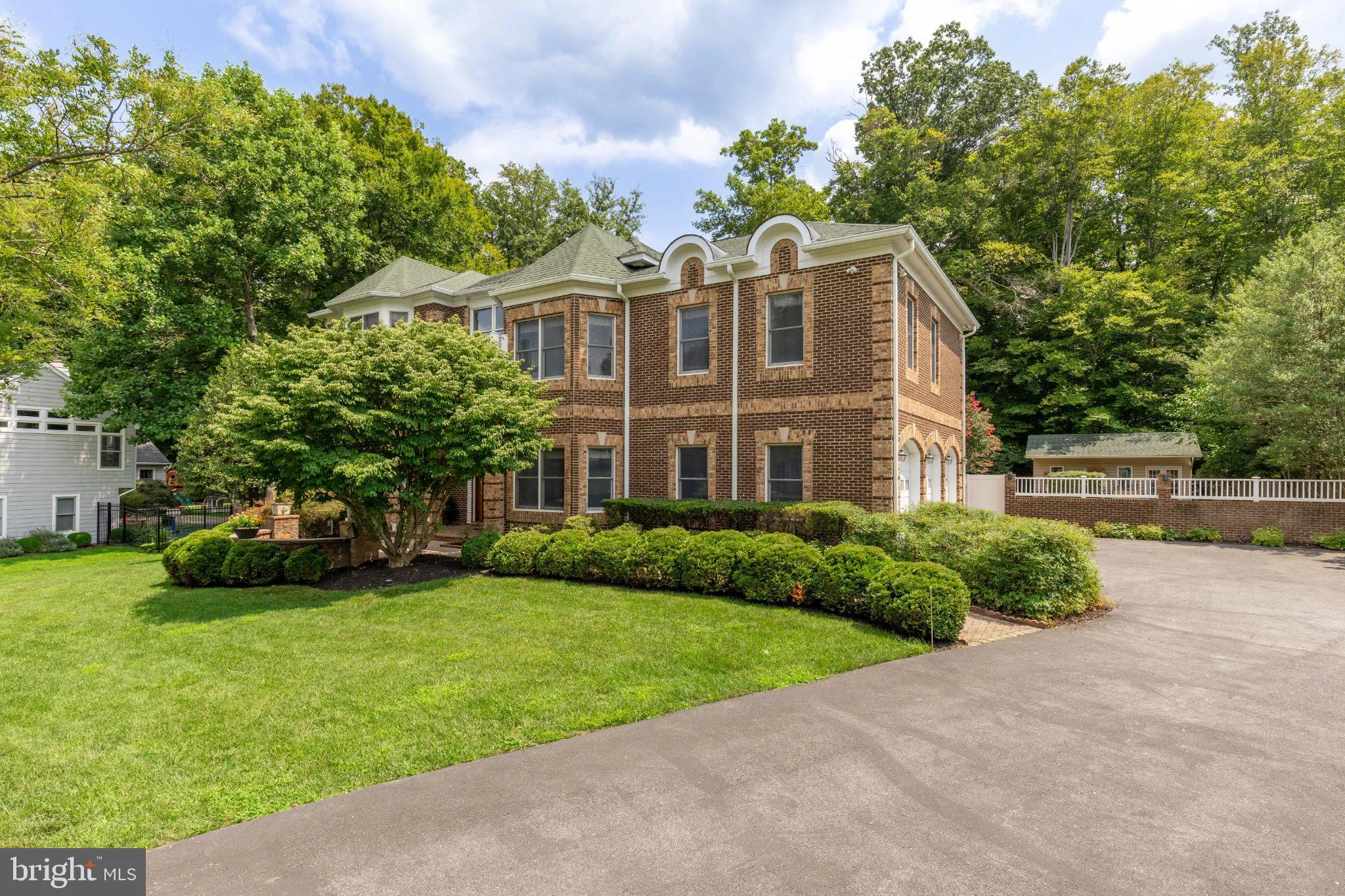 8505 HOWELL ROAD, Bethesda, MD 20817