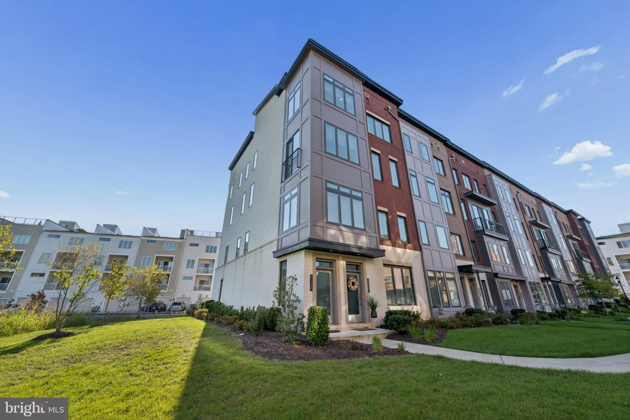 43209 MONGOLD SQUARE, Ashburn, VA 20148
