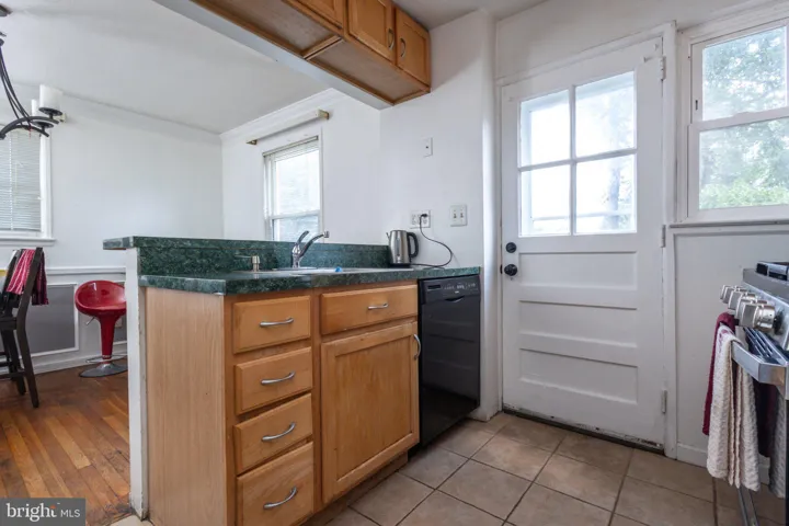 12007 Livingston St, Silver Spring, Maryland 20902