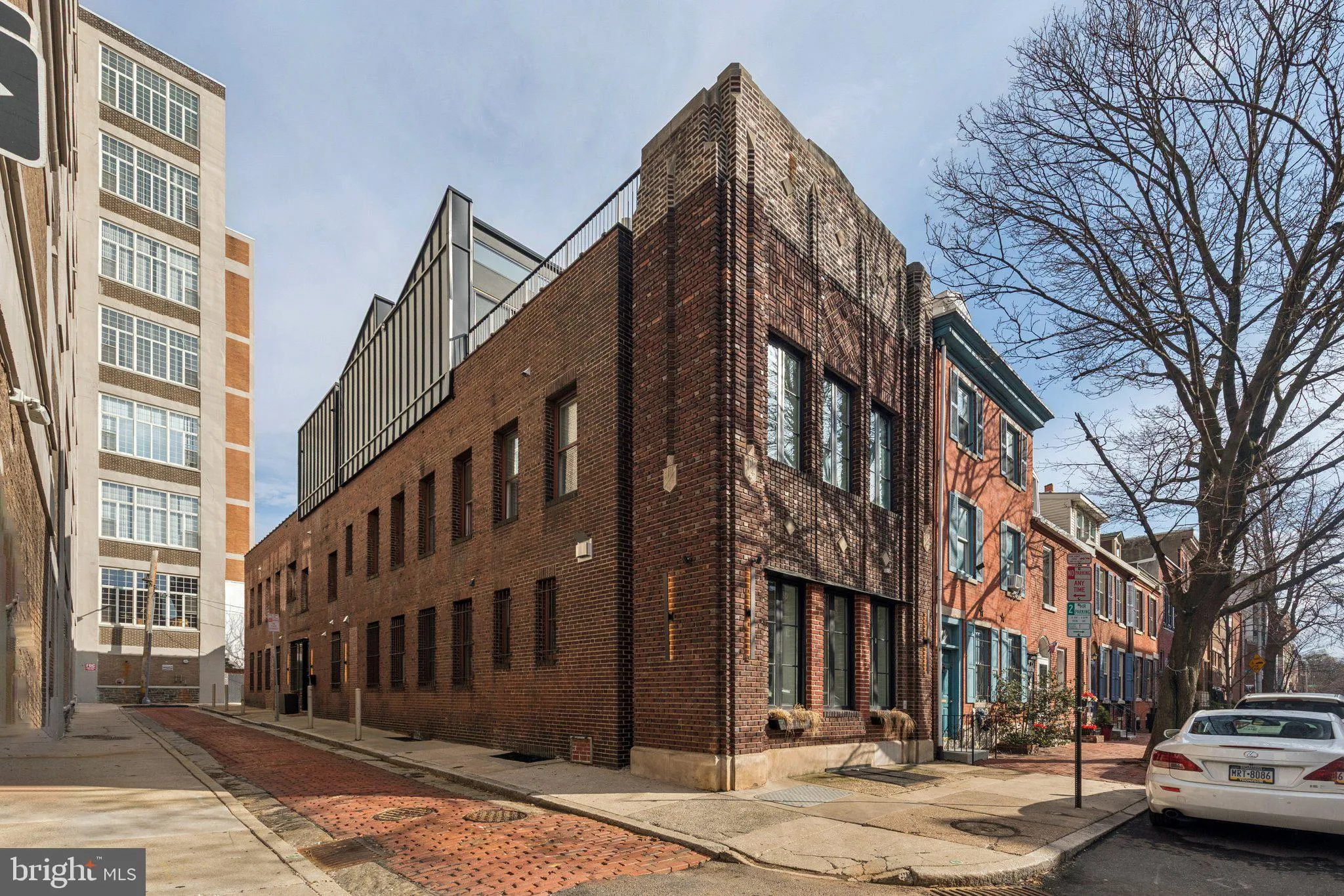 207 24TH STREET, Philadelphia, Pennsylvania 19103 For Sale