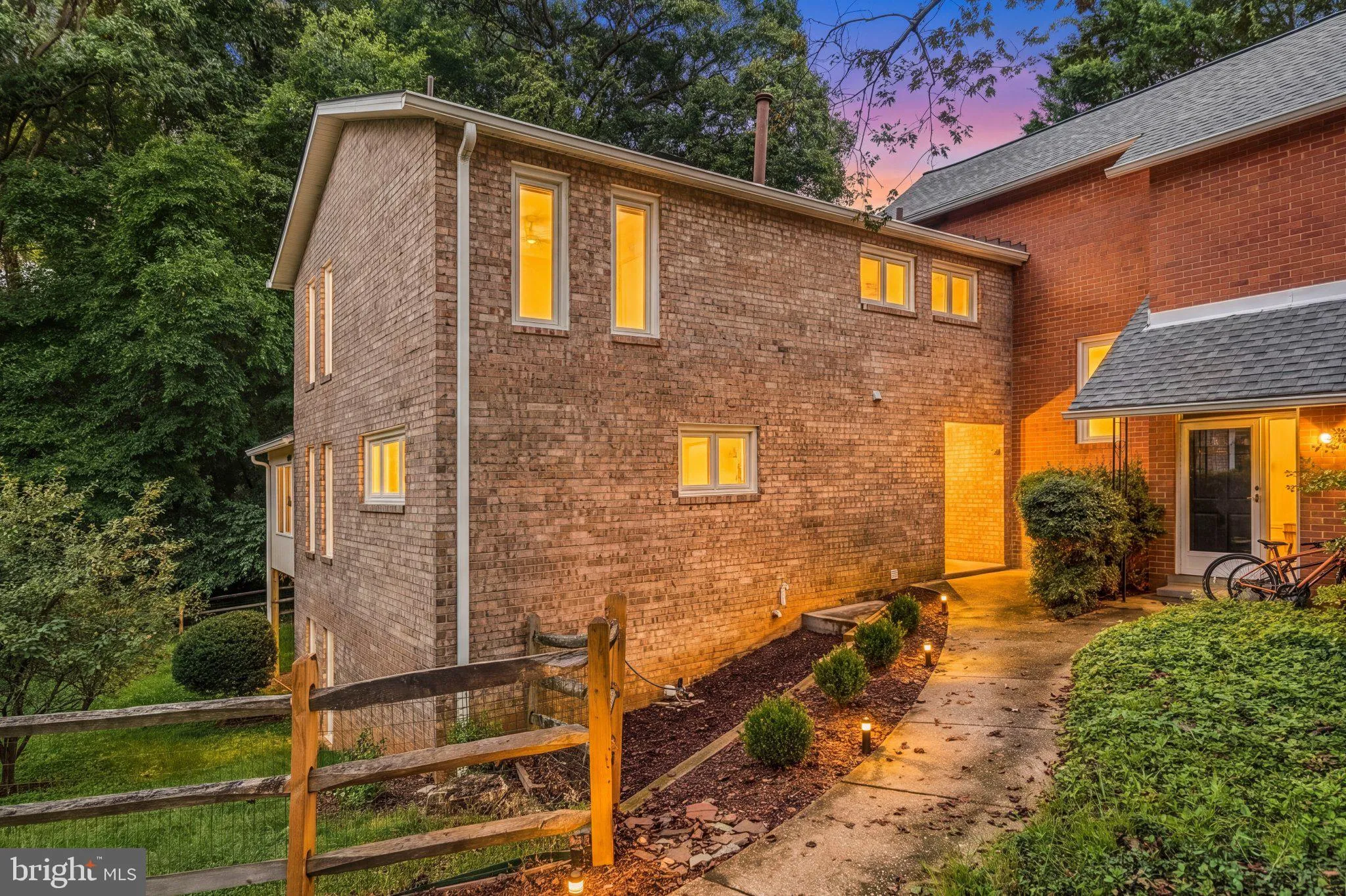 1962 DUNDEE ROAD, Rockville, MD 20850