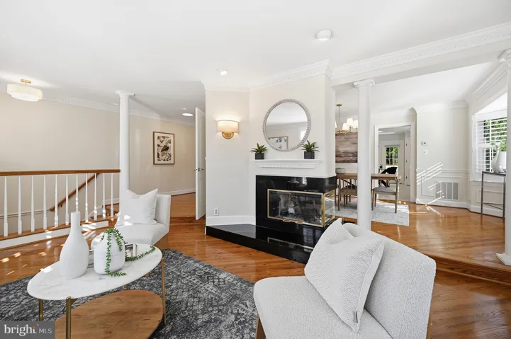 8143 Madrillon Ct, Vienna, Virginia 22182