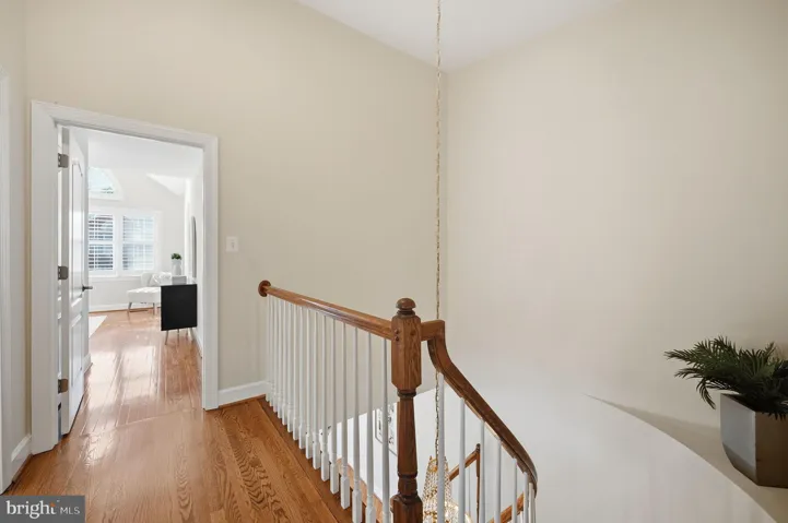 8143 Madrillon Ct, Vienna, Virginia 22182
