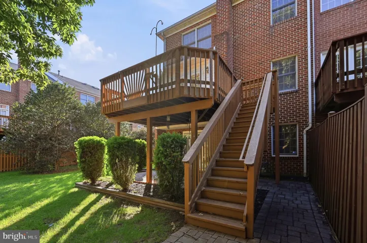 8143 Madrillon Ct, Vienna, Virginia 22182