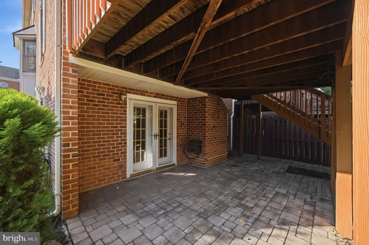 8143 Madrillon Ct, Vienna, Virginia 22182