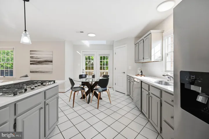 8143 Madrillon Ct, Vienna, Virginia 22182