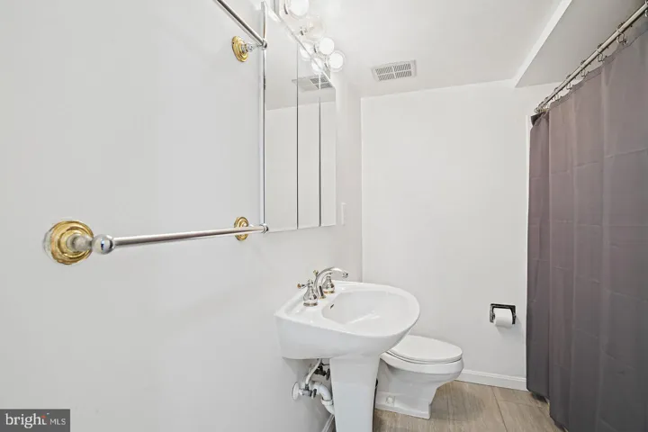 3610 39th St Nw #a541, Washington, District of Columbia 20016