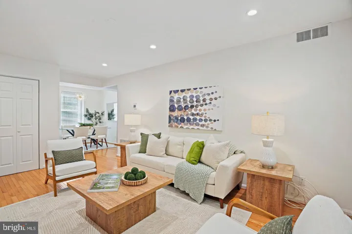 3610 39th St Nw #a541, Washington, District of Columbia 20016