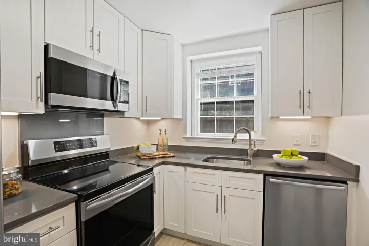 3610 39th St Nw #a541, Washington, District of Columbia 20016