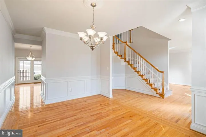 2038 Madrillon Rd, Vienna, Virginia 22182